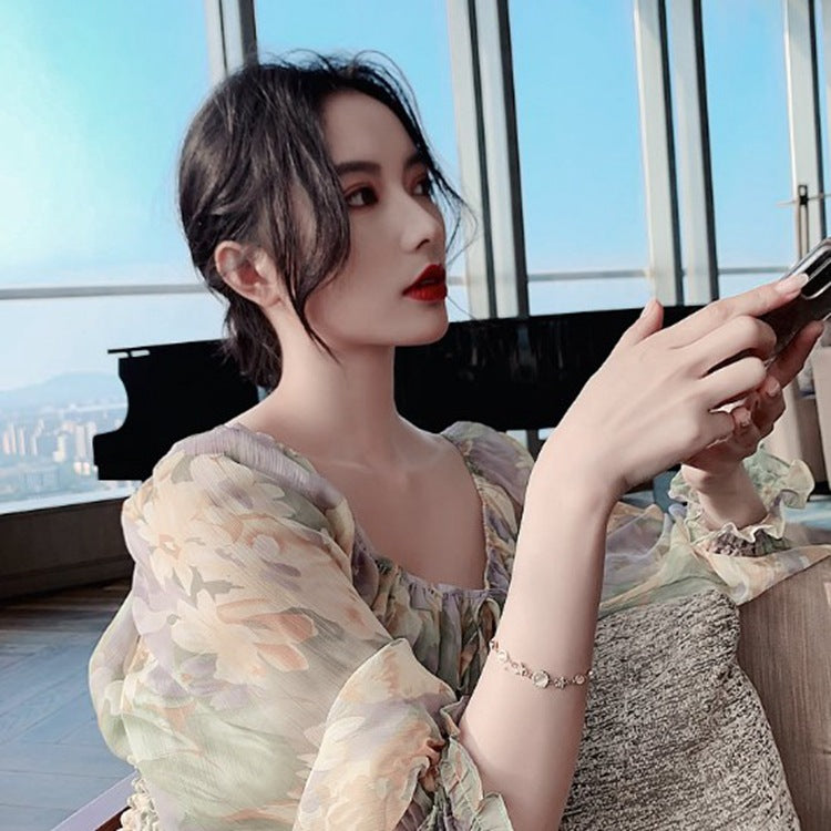 Small Star Opal Bracelet Midnightt Light