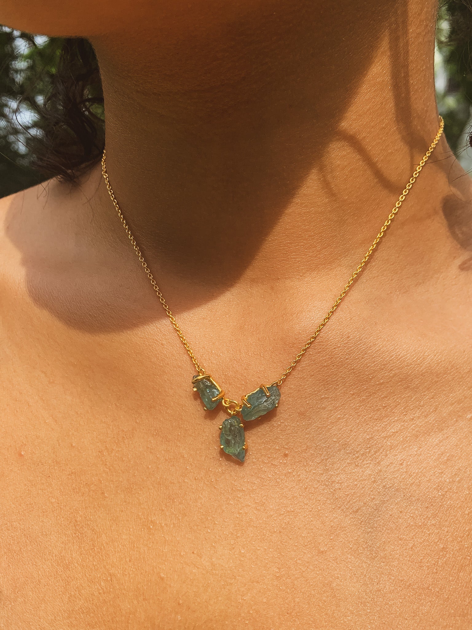 Three-Pronged Raw Apatite Gold Necklace Ash & Rose