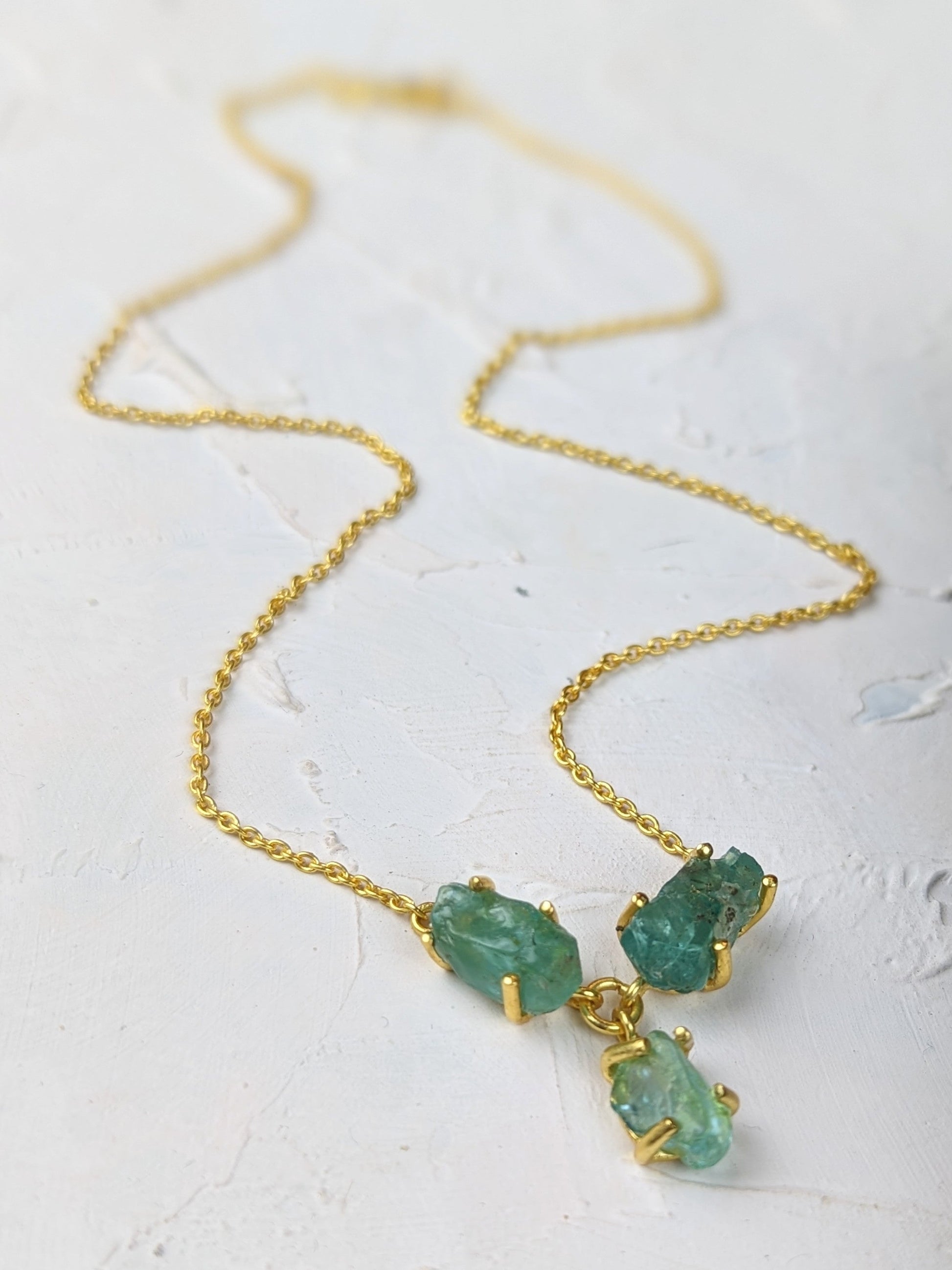 Three-Pronged Raw Apatite Gold Necklace Ash & Rose