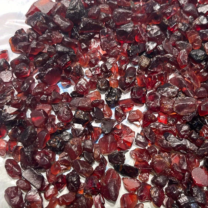 Garnet Crystal Chips Midnightt Light