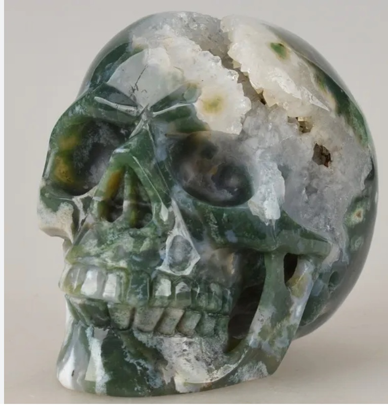 2" Skull Sacred Crystals