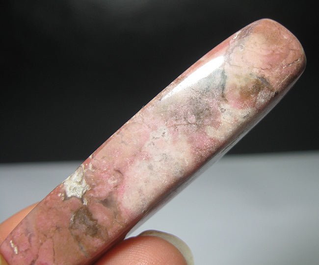 Rose Pyroxene Small Rough Stone Midnightt Light